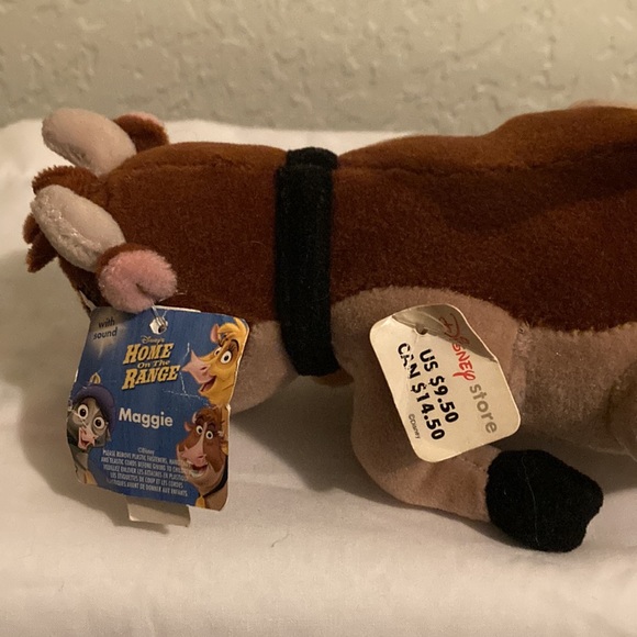 Rare With Sound Disney Home On The Range Maggie Stuffed Animal Bean bag Cow - Picture 7 of 7